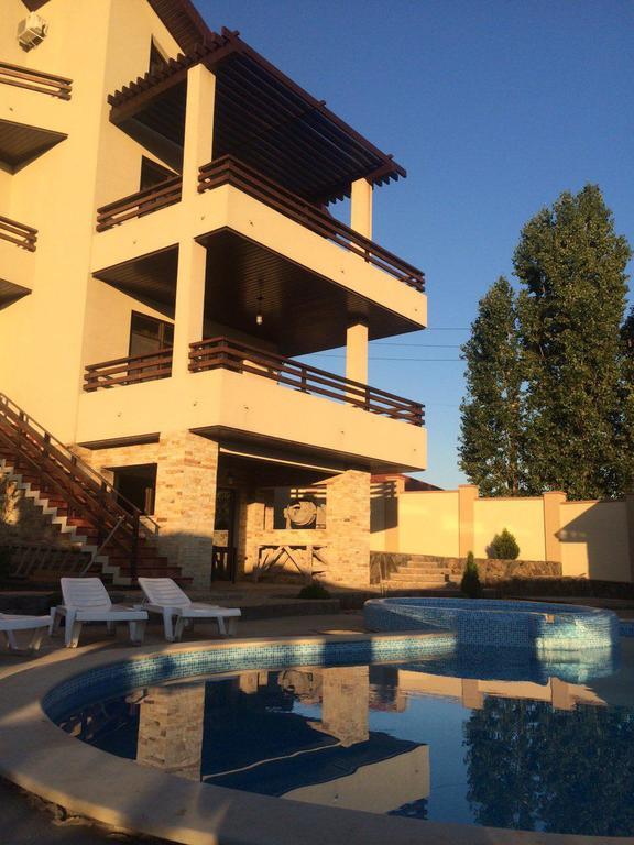 Villa Albizia Odessa Exteriör bild