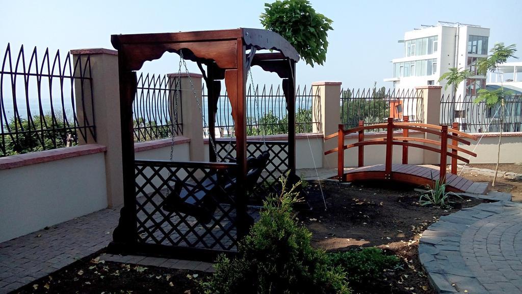 Villa Albizia Odessa Exteriör bild