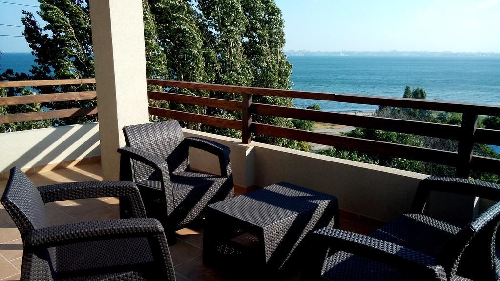 Villa Albizia Odessa Exteriör bild