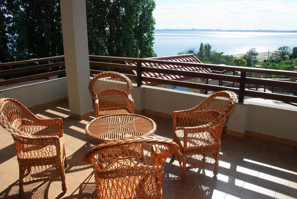 Villa Albizia Odessa Exteriör bild