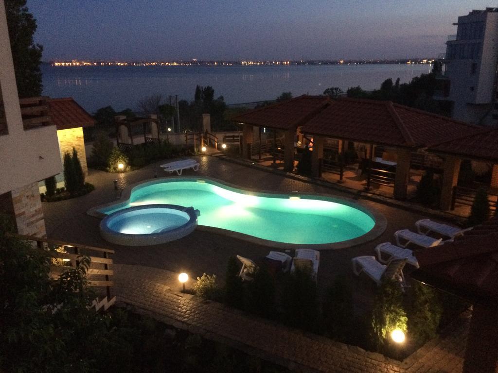 Villa Albizia Odessa Exteriör bild